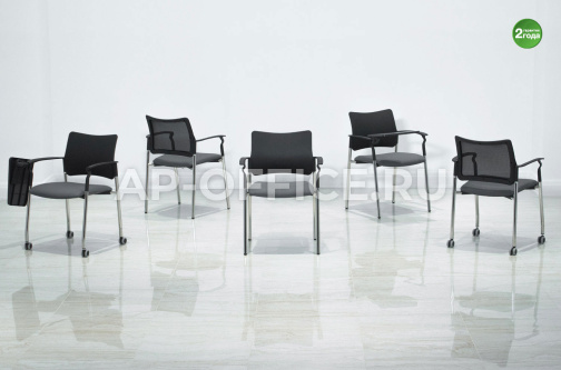 Стулья и кресла для посетителей, переговорных зон и конференц залов Pinko Mesh